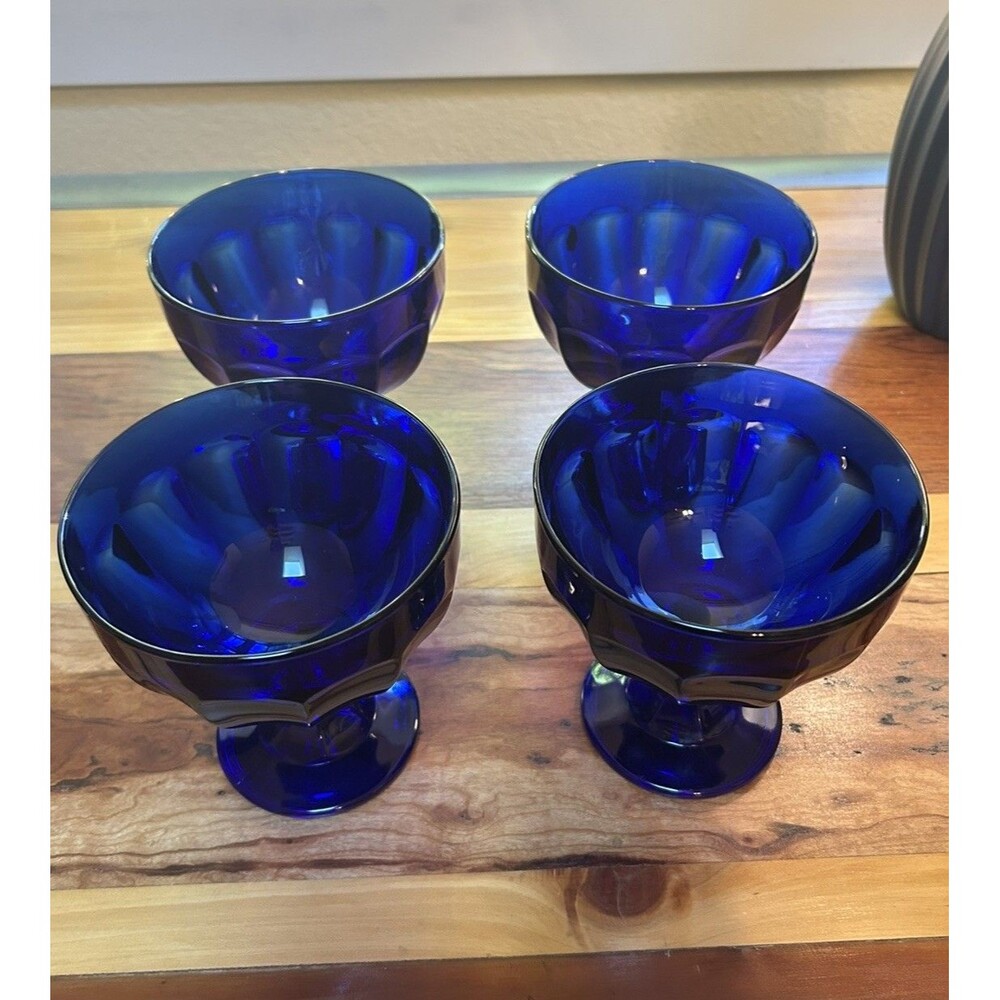 Cobalt Blue Glass Dessert Goblets Four Piece Set Round Glossy Unisex Adults